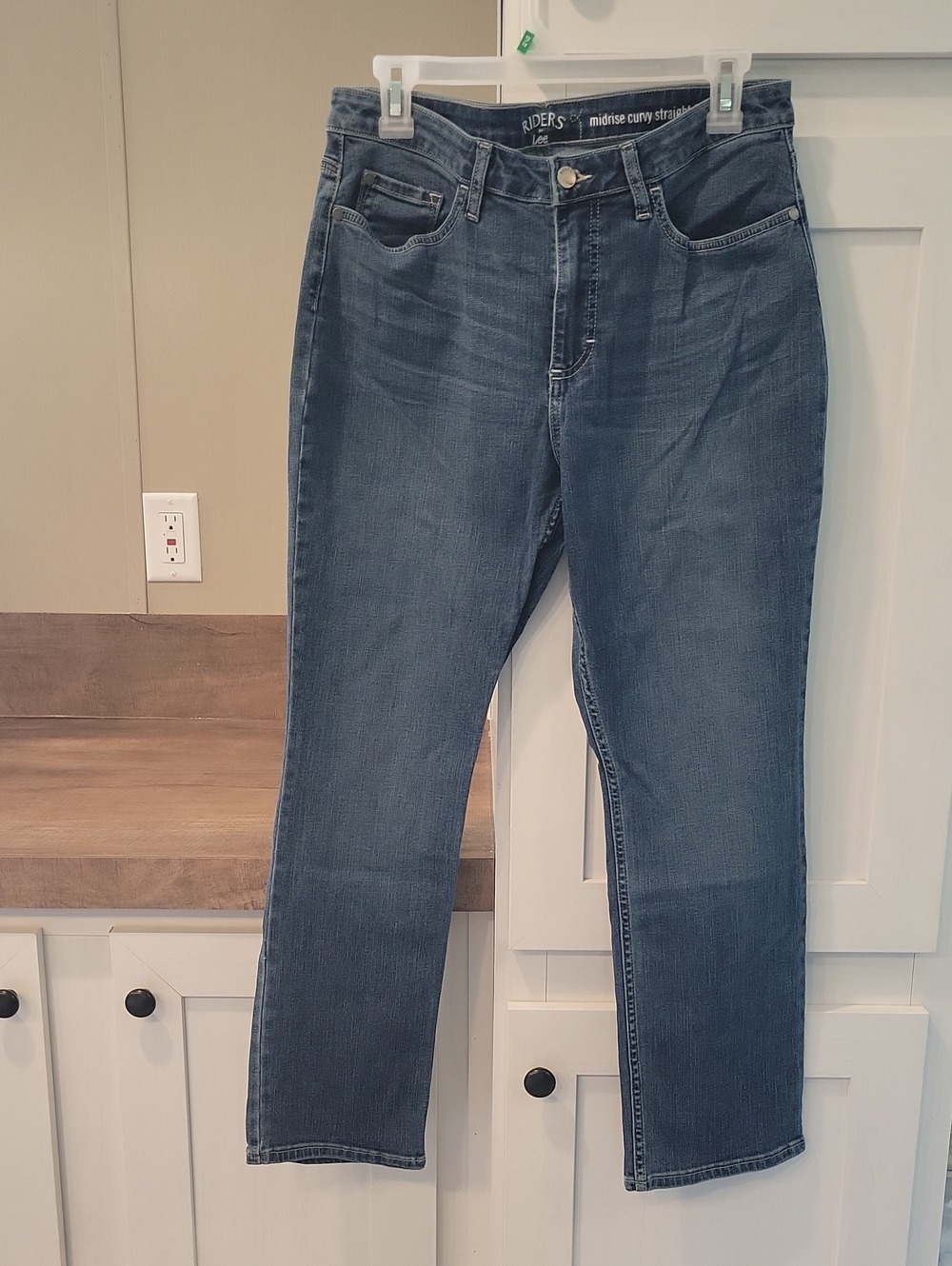 Riders by Lee Women's Straight Leg Jeans in Medium Blue